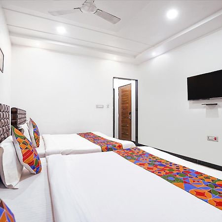 Fabhotel Villa De Benares מראה חיצוני תמונה