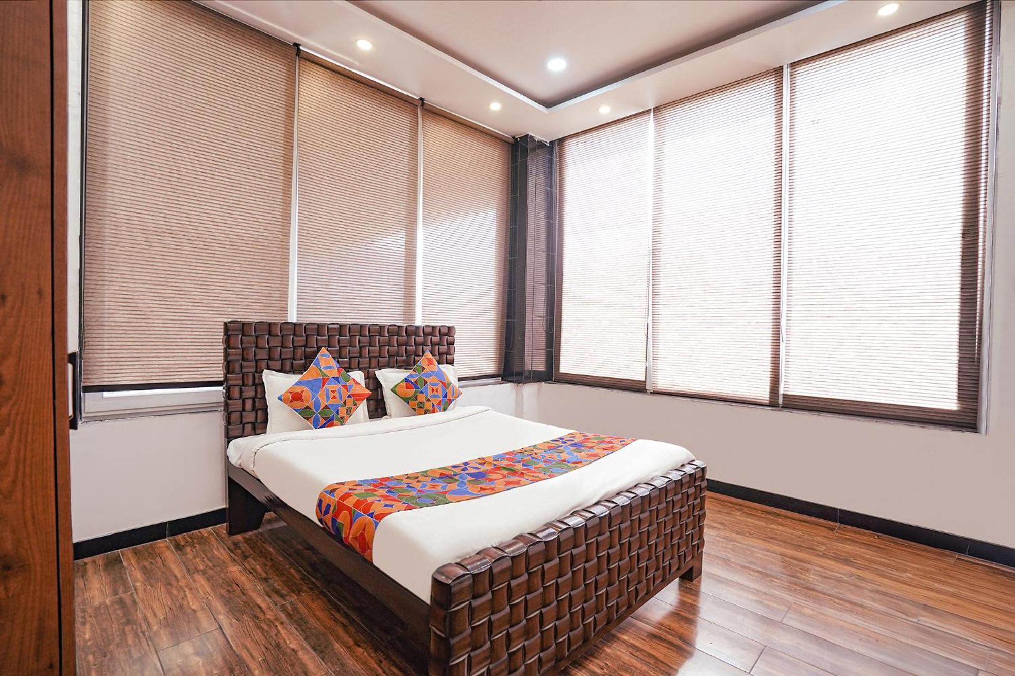 Fabhotel Villa De Benares מראה חיצוני תמונה